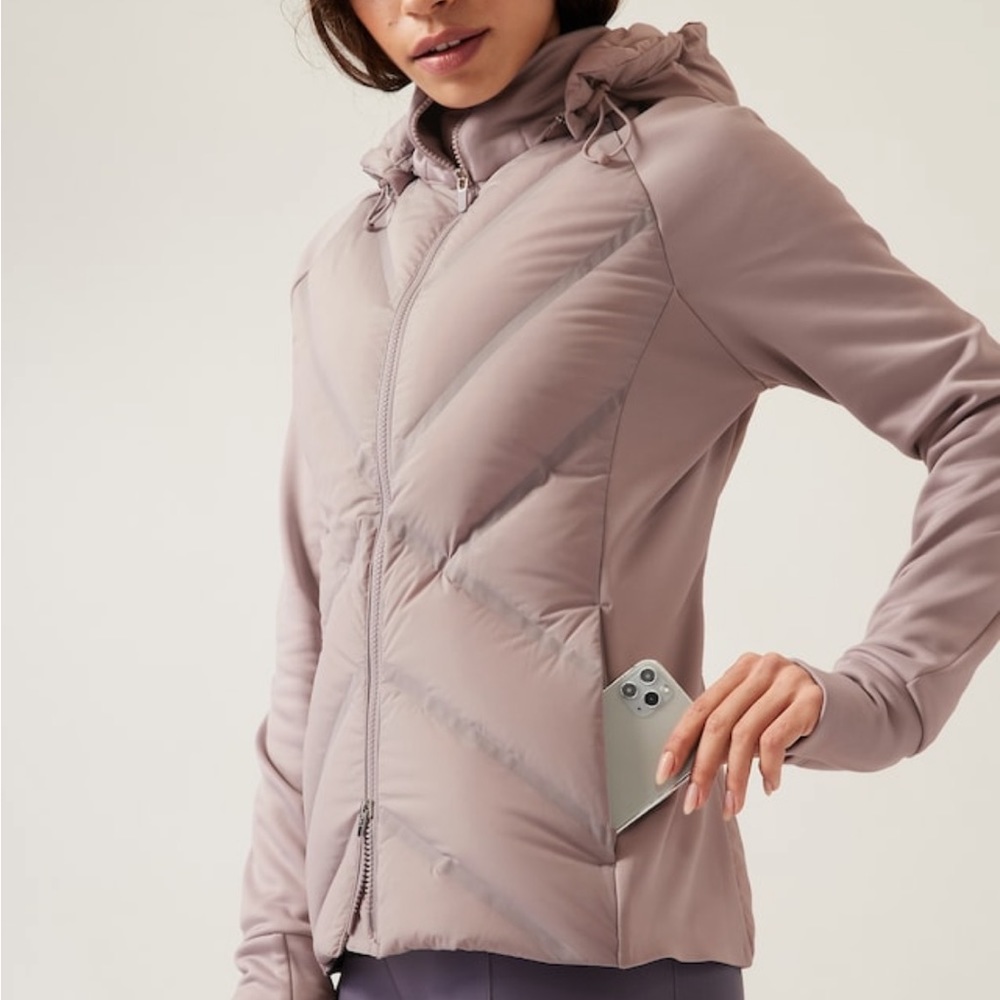 Athleta Gray Puffer Inlet Jacket